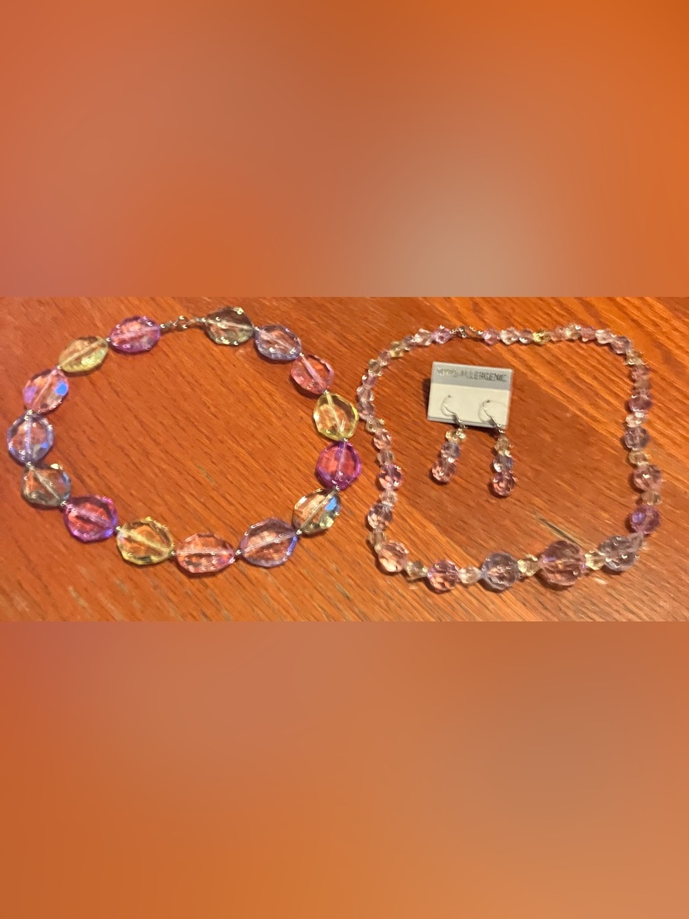 New Vintage 2 Lucite pastelbeads Necklaces 17” & 19” & dangle earrings Lot of 3